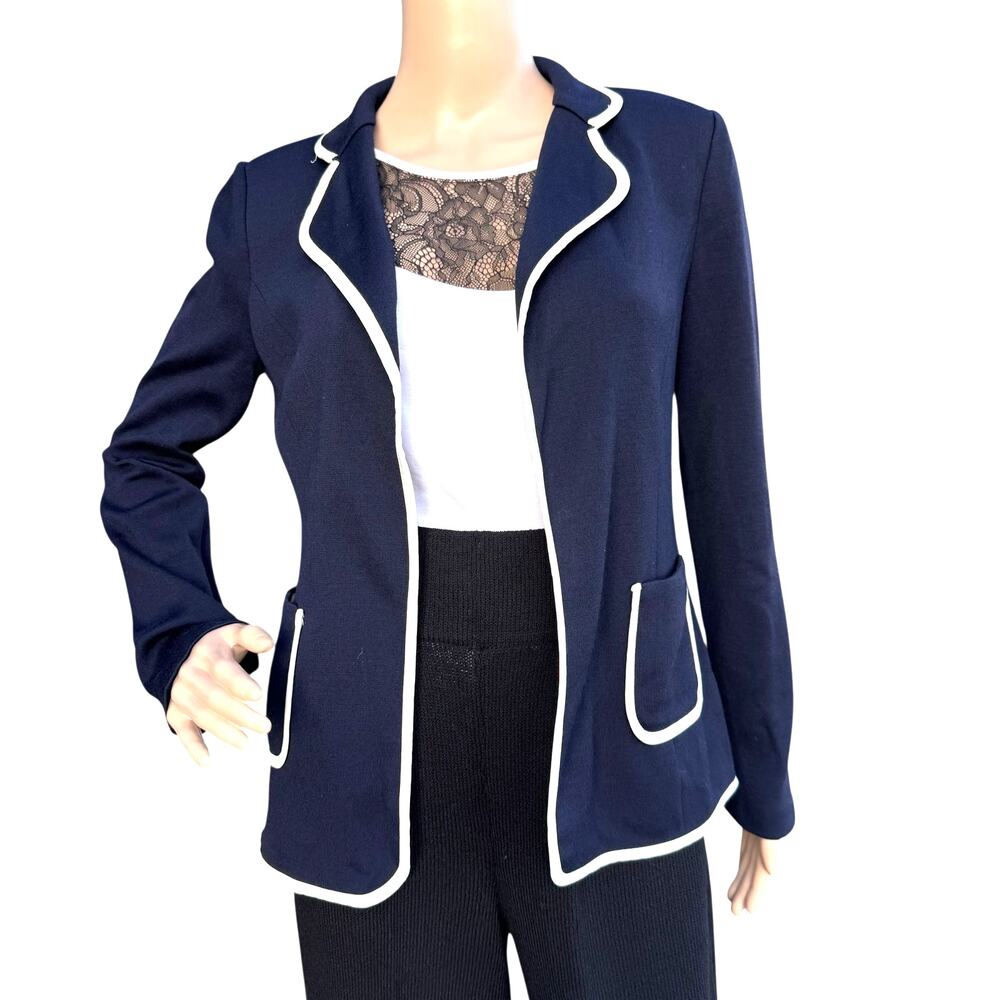 St John Navy Blue Contrast Piping Blazer Jacket Patch Pockets Size 4 Made in USA